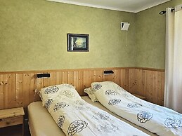 6 Person Holiday Home in Leikanger