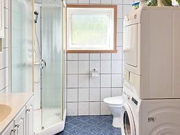 6 Person Holiday Home in Leikanger