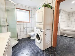 6 Person Holiday Home in Leikanger