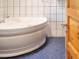 6 Person Holiday Home in Leikanger