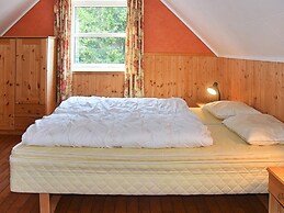 6 Person Holiday Home in Leikanger