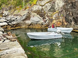 6 Person Holiday Home in Leikanger