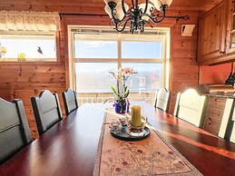 6 Person Holiday Home in Leikanger