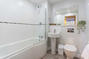 Cotels at Centro Serviced Apartments