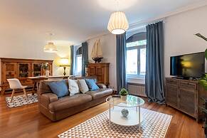 VOLANTIN I apartment by Aston Rentals