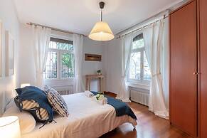 VOLANTIN I apartment by Aston Rentals