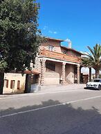 Magomadas Enjoy House