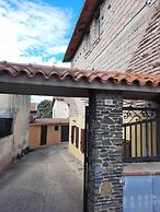 Magomadas Enjoy House