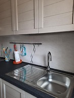 Magomadas Enjoy House