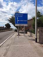 Magomadas Enjoy House