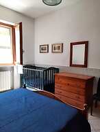 Magomadas Enjoy House