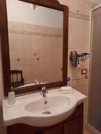 Magomadas Enjoy House