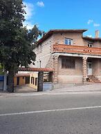 Magomadas Enjoy House