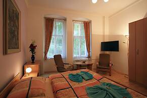 Apartment No. 4A I. P. Pavlova 32