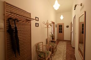 Apartment No. 4A I. P. Pavlova 32