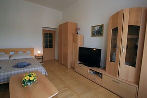 Apartment No. 4A I. P. Pavlova 32