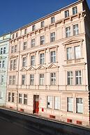 Apartment No. 4B I. P. Pavlova 32