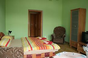 Apartment No. 15 I. P. Pavlova 34