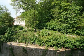 Apartment No. 21 I. P. Pavlova 34