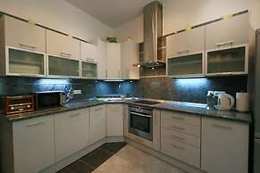 Apartment No. 21 I. P. Pavlova 34