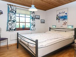 Charming Fjord Cottage-by Traum