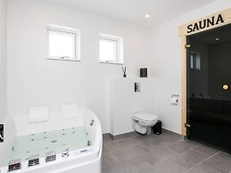14 Person Holiday Home in Vaeggerlose