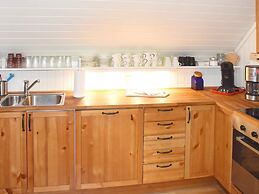 Seaside Serenity in Leirvik-by Traum