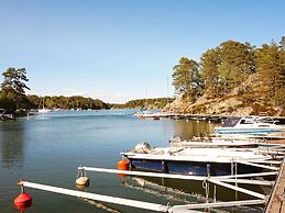 4 Person Holiday Home in Djurhamn