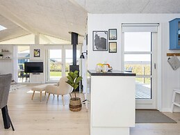Mod Holiday Home in Jutland near Sea