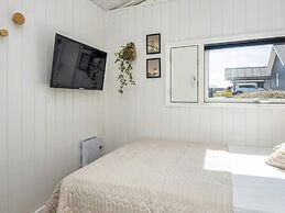 Mod Holiday Home in Jutland near Sea