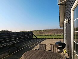 Modern Oasis in Scenic Lokken-by Traum