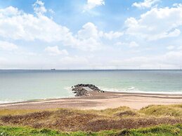 Seaside Fun Retreat-by Traum