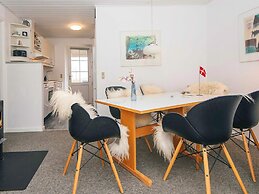 Seaside Fun Retreat-by Traum