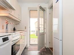 Seaside Fun Retreat-by Traum