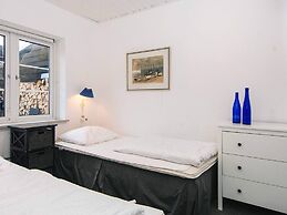 Seaside Fun Retreat-by Traum