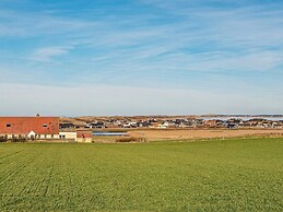 Seaside Fun Retreat-by Traum