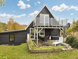 6 Person Holiday Home in Ebeltoft