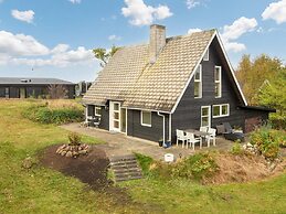 6 Person Holiday Home in Ebeltoft