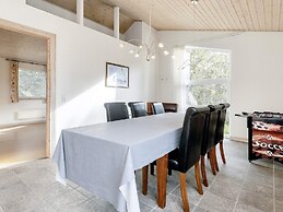 8 Person Holiday Home in Blavand