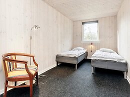 8 Person Holiday Home in Blavand