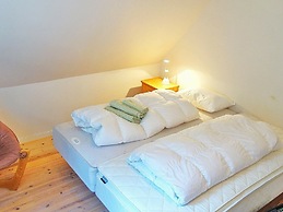 8 Person Holiday Home in Fløyrli