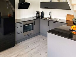 8 Person Holiday Home in Urangsvag