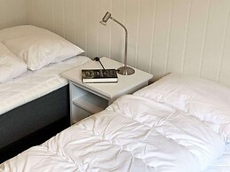 8 Person Holiday Home in Urangsvag