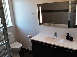 Modern Retreat by Skovmose-by Traum