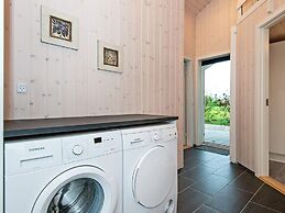 Modern Retreat by Skovmose-by Traum