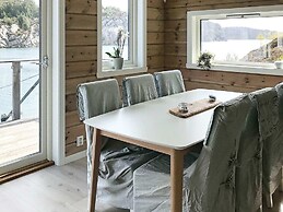 8 Person Holiday Home in Urangsvag