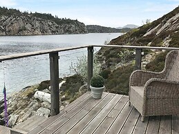 8 Person Holiday Home in Urangsvag