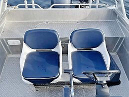 8 Person Holiday Home in Urangsvag