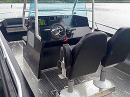 8 Person Holiday Home in Urangsvag