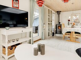 6 Person Holiday Home in Rodby